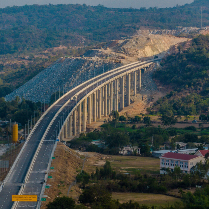 cao-toc-nha-trang-cam-lam-5